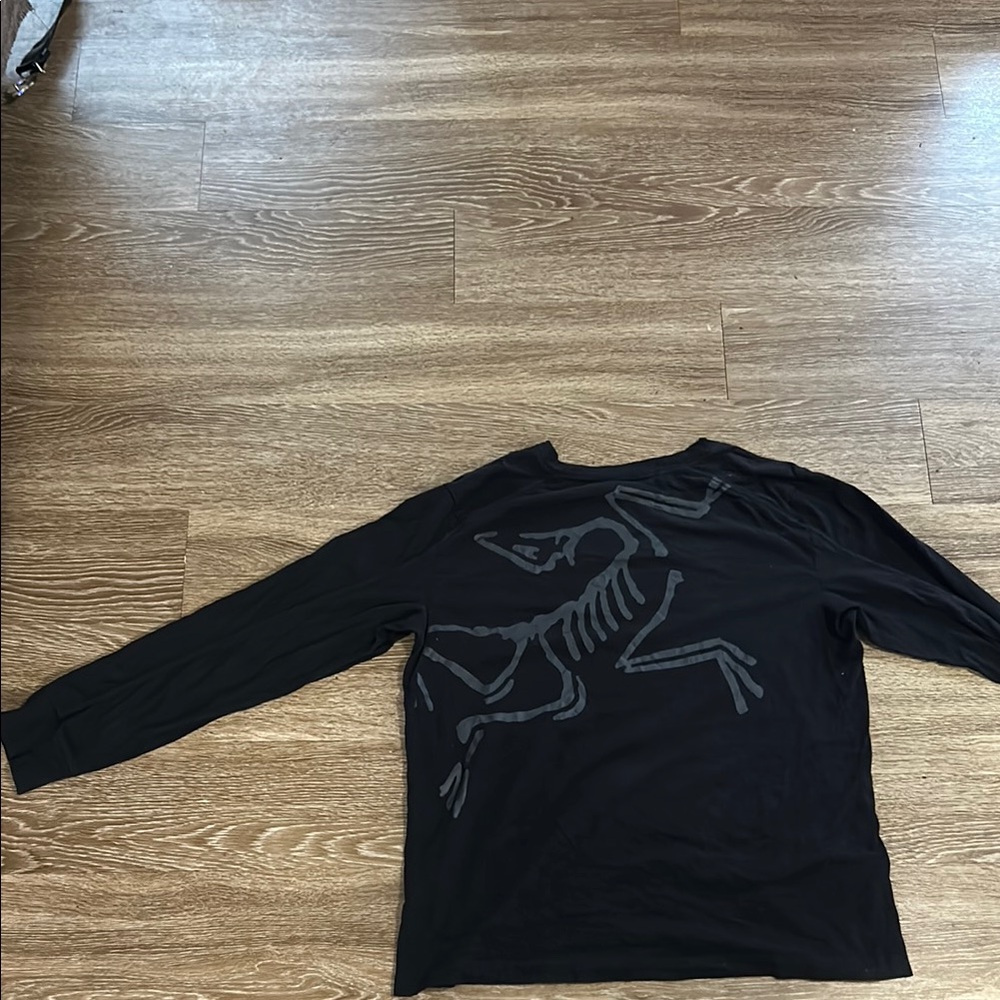 Arc'teryx Black Long Sleeve Tee